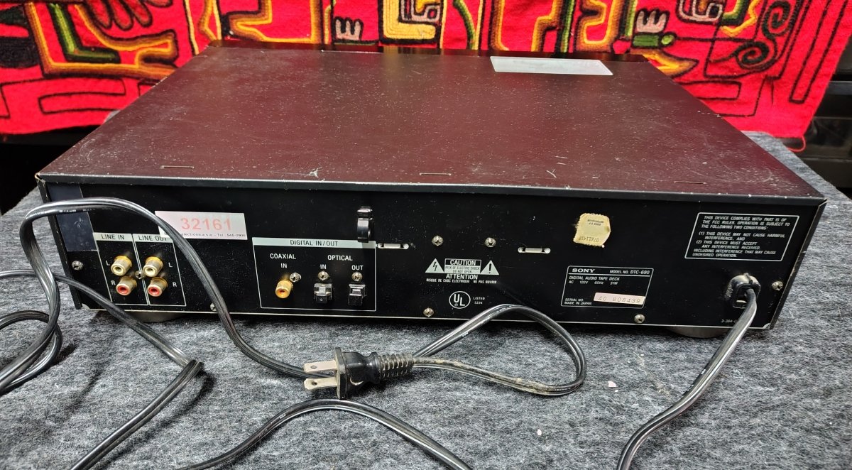 sony-dtc690